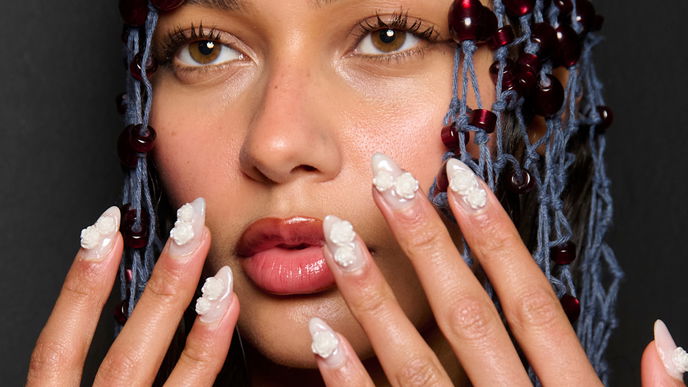 Jewelry Nails lassen alle anderen Nagel-Trends alt aussehen