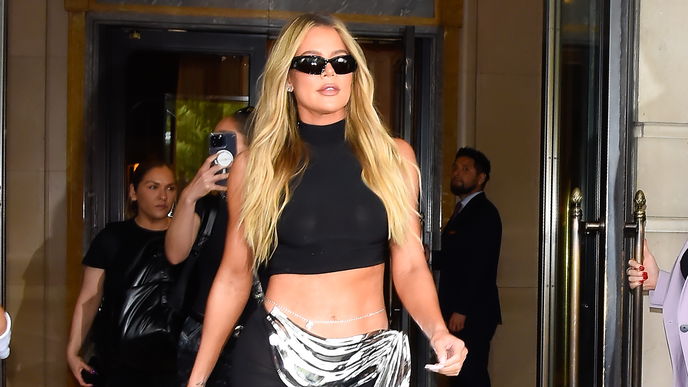 Khloé Kardashian macht diese neuartige French-Maniküre zum Trend