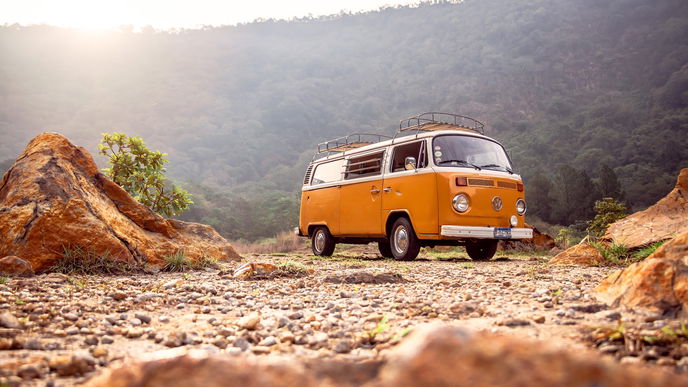 Glanz & Grip: die ultimative Mädels-Checkliste für den perfekten Roadtrip