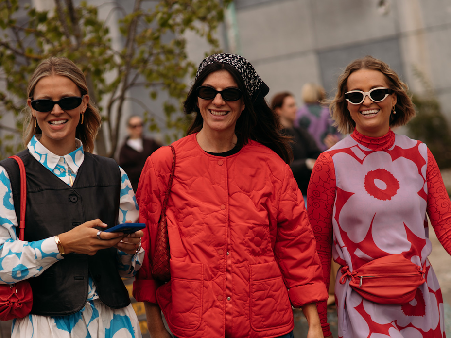 Mit diesem Fashion-Trend verlängern wir den Sommer 2025