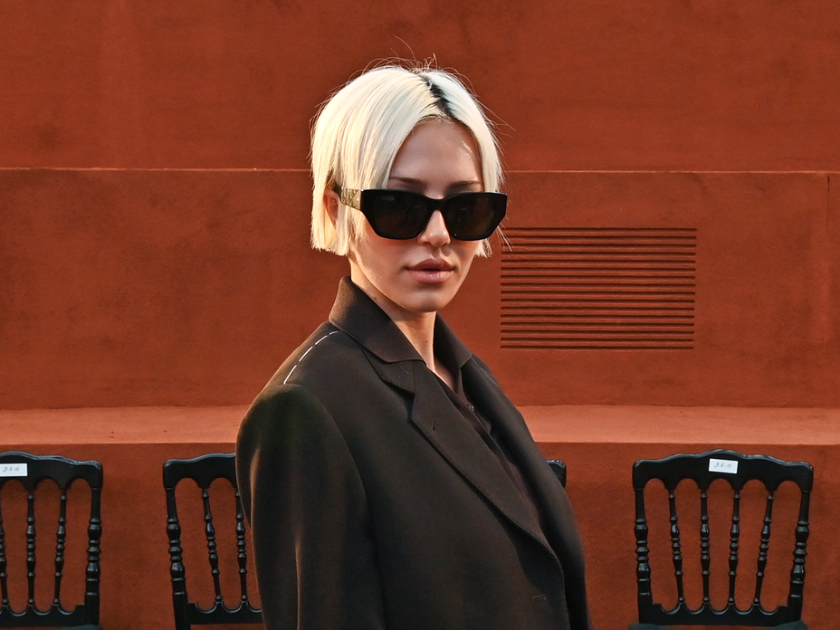 Frisurentrend im Herbst 2025: Der Sharp Bob ist (mit Abstand) am coolsten