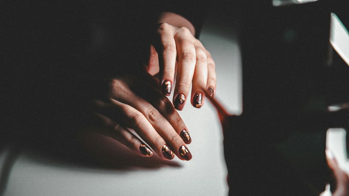 Halloween Nails: Diese magischen Maniküren sind echte Hingucker auf deinen Nägeln