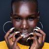 Pierced Nails: Dieser Trend macht deine Nägel zum ultimativen Schmuckstück