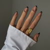 Curved French Nails sind die modernste Maniküre im Winter