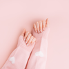 Romantik bis in die Fingerspitzen: Die 15 süßesten Nageldesigns für den Valentinstag