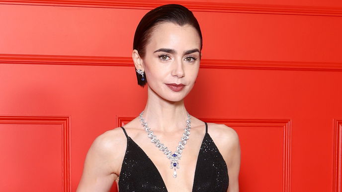 Lily Collins: „Emily in Paris“-Star wird zu Audrey Hepburn