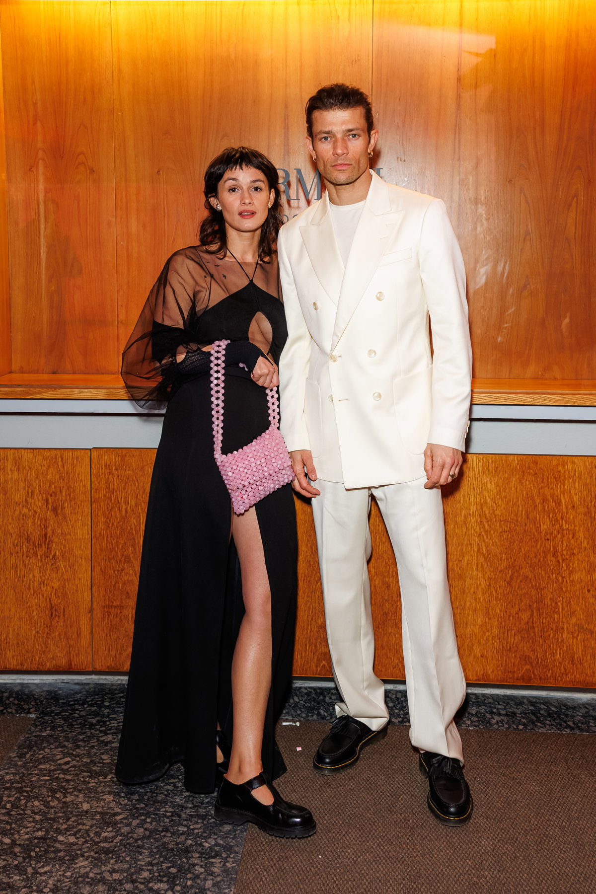 Selima Taibi und Eugen Bauder in Abendkleidung.