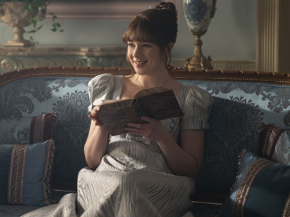 Claudia Jessie hat sich als Eloise Bridgerton in die Herzen der Fans katapultiert.
