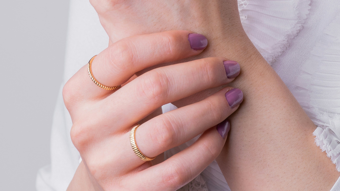 Statt Rosa: Mauve Nails sind 2026 die angesagteste Maniküre für alle girly Girls