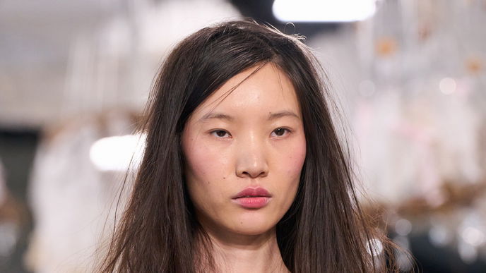 Blurry Make-up wirkt wie ein Real-Life-Filter für dein Gesicht – und gelingt in 5 Minuten