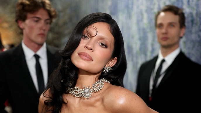 Met Gala 2026: „No Brows” sind der angesagteste Beauty-Trend 2026