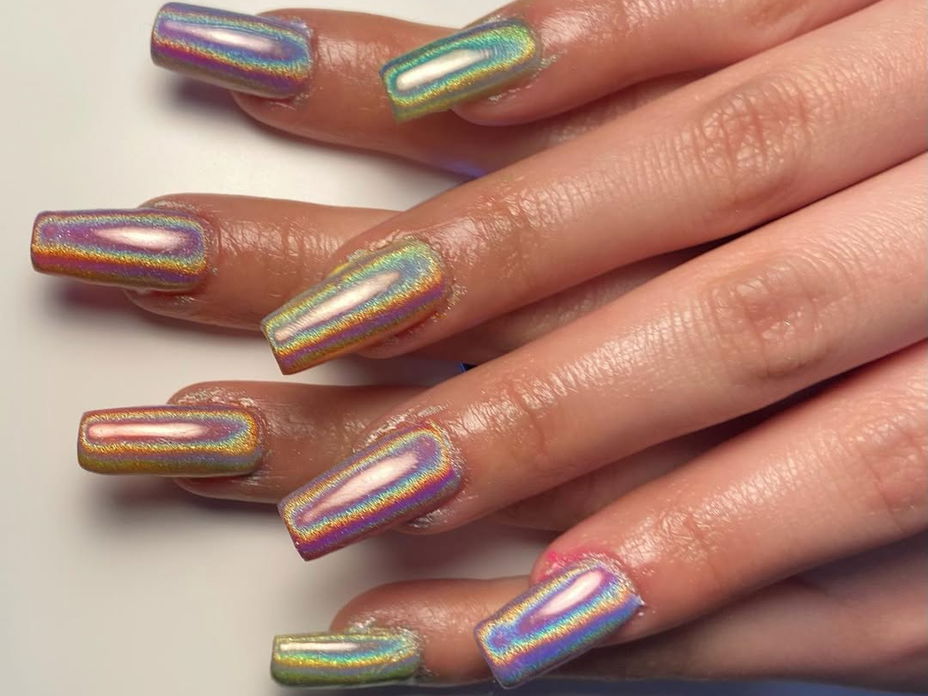 Regenbogenfisch-Nägel