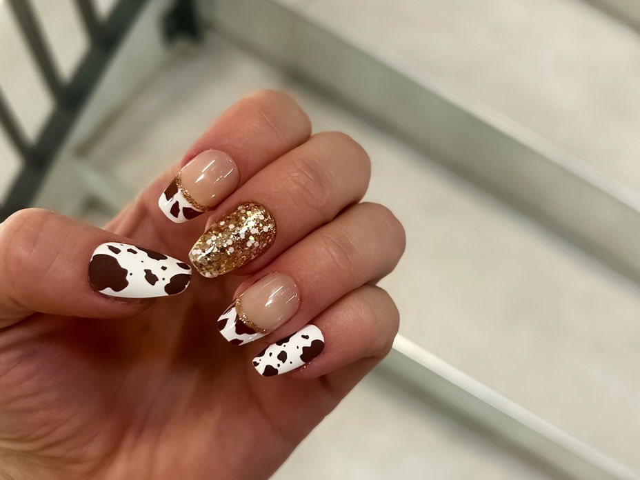 Cow Nails