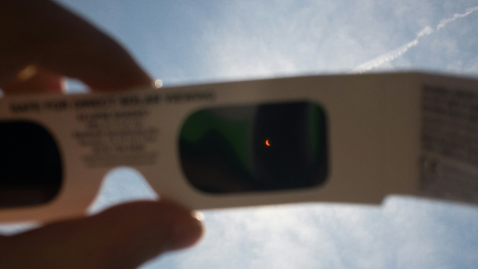 Große Auswirkungen: Für 3 Sternzeichen hat die Sonnenfinsternis ein Liebes-Geheimnis gelüftet