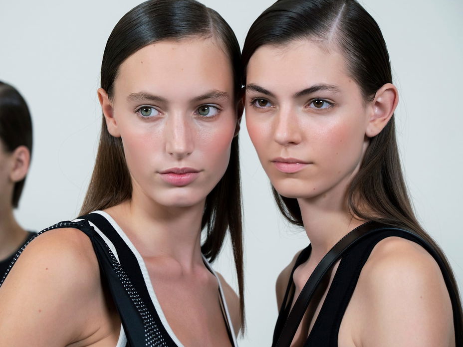 Athletic Blush: Der Make-up-Trend für einen lebhaften Glow – ganz ohne Schwitzen