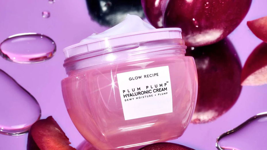 Plum Beauty: Die dunkle Pflaumen-Ästhetik ist der angesagteste Herbst-Look