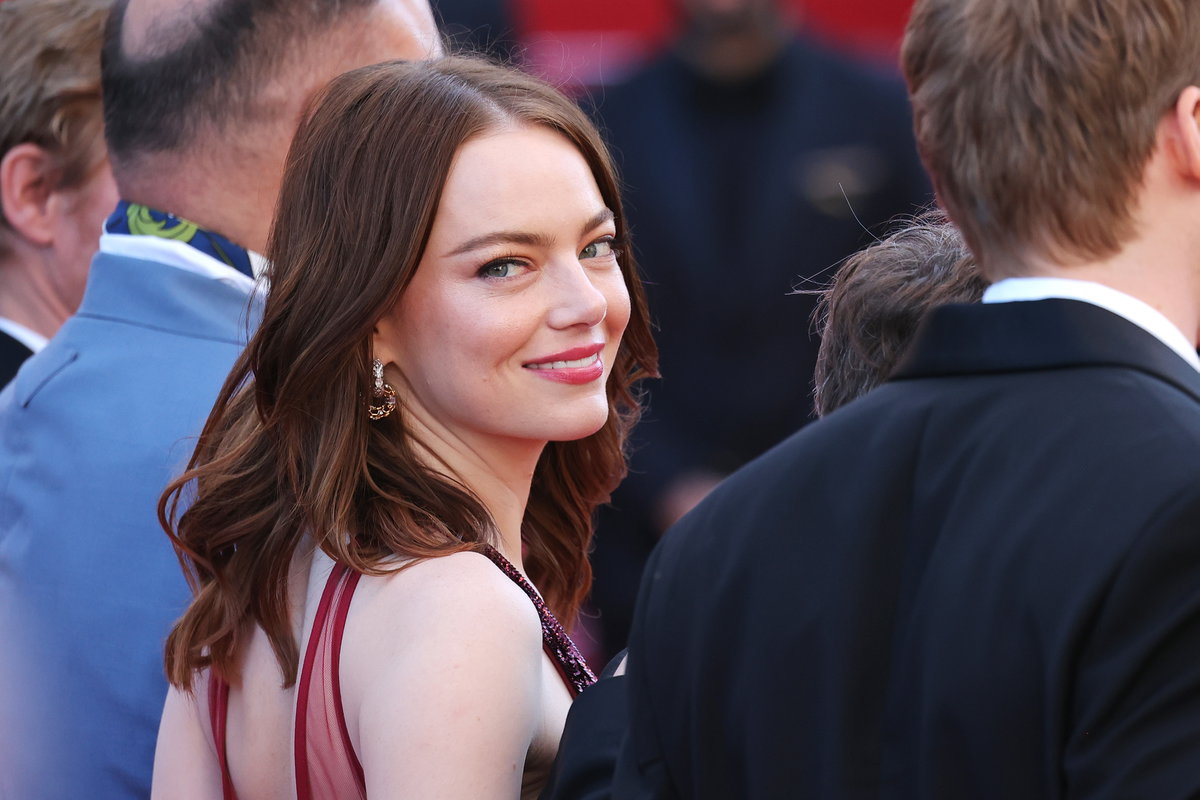 Emma Stone mit langen Haaren
