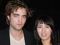 robert-pattinson-und-kirsten-stewart-im-interview-mit-jolie-de-200x200-bild-1-281629.jpg