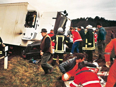 ein-lkw-rammt-christines-wagen-bild-privat-520x300-314637-314619.jpg