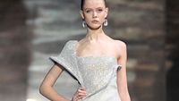 Haute Couture Schauen 2010 - die schönsten Kleider von Chanel, Armani Privé, Dior & Co.