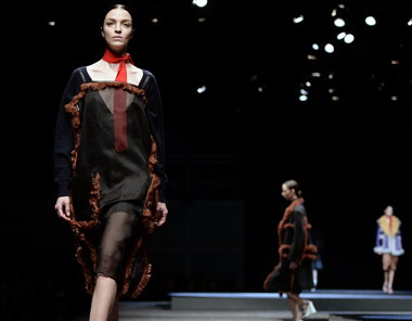 prada-380x296-1861983.jpg