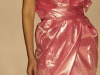 durchscheinender-latex-bei-max-mara-bild-getty-images-200x332-10161.jpg