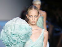 ny-fashion-week-2008-tag-7-200x300-8517.jpg