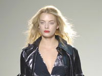 london-fashion-week-2008-tag-4-200x290-9357.jpg