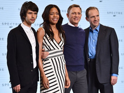 ben-wishaw-naomi-harris-daniel-craig-ralph-fiennes-480-2009806.jpg