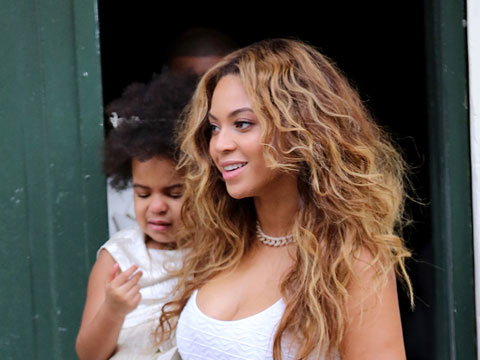 beyonce-blue-ivy-2003023.jpg