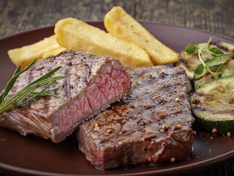 saftiges-steak-2003262.jpg