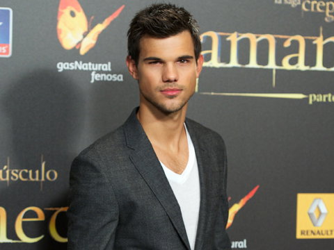 taylor-lautner-2003262.jpg