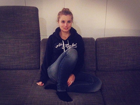 jenas-couch-1999342.jpg