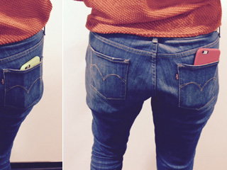 levis-demi-curve-1994488.jpg