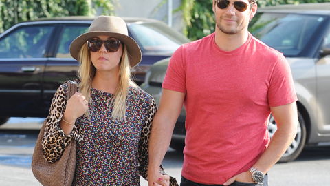 Kaley Cuoco datet Superman