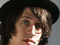 adam-green-zeigt-uns-sein-new-york-bild-getty-images-200x300-49687.jpg