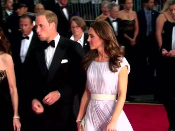 vanity-fair-best-dressed-2013-480x270-1843673.jpg