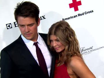 fergie-freut-sich-ueber-baby-axl-jack-480x270-1850578.jpg