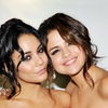 Selena Gomez & Vanessa Hudgens bald im Playboy?