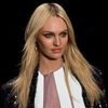 Candice Swanepoel trägt See-through