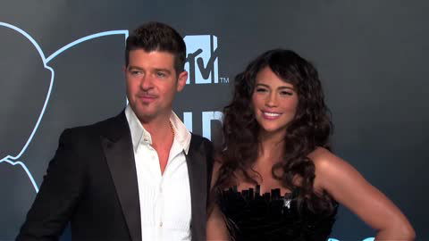 Hat Robin Thicke seine Frau betrogen?