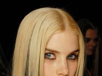 haarfarben-frisuren-in-bunter-pracht-200x300-106273.jpg