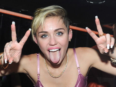 miley-cyrus-wetten-dass-1871115.jpg