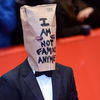Shia LaBeouf, die Tüte und die Sardinen in Berlin