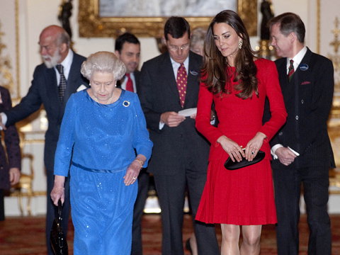 duchess-of-cambridge-queen-1920692.jpg