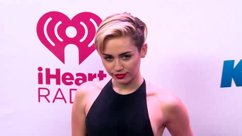 Datet Miley Cyrus einen Oscar-Anwärter?