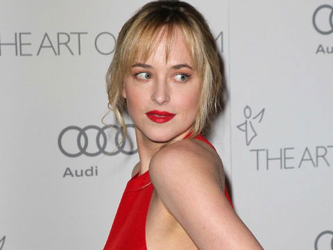 dakota-johnson-1851859.jpg