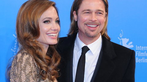 Verlobung offiziell: Wer entwirft Angelina Jolies Hochzeitskleid?