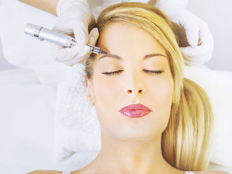 permanent-make-up-1564325.jpg