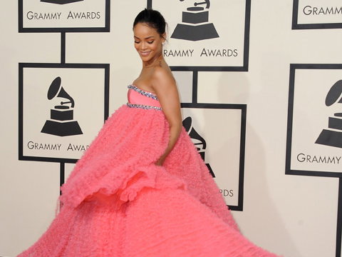 rihanna-grammys-2025953.jpg